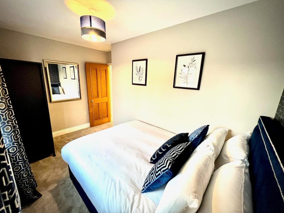 Honey Hill - 4 Bedroom Detached House Holiday home *